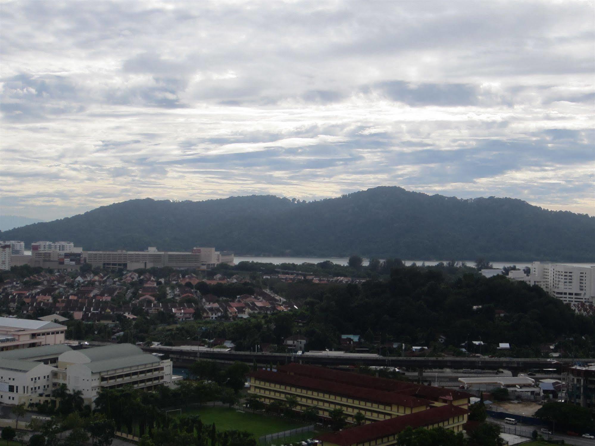 The Ceo Duplex Soho Suite Bayan Lepas Extérieur photo